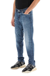 REGULAR TAPERED JEANS